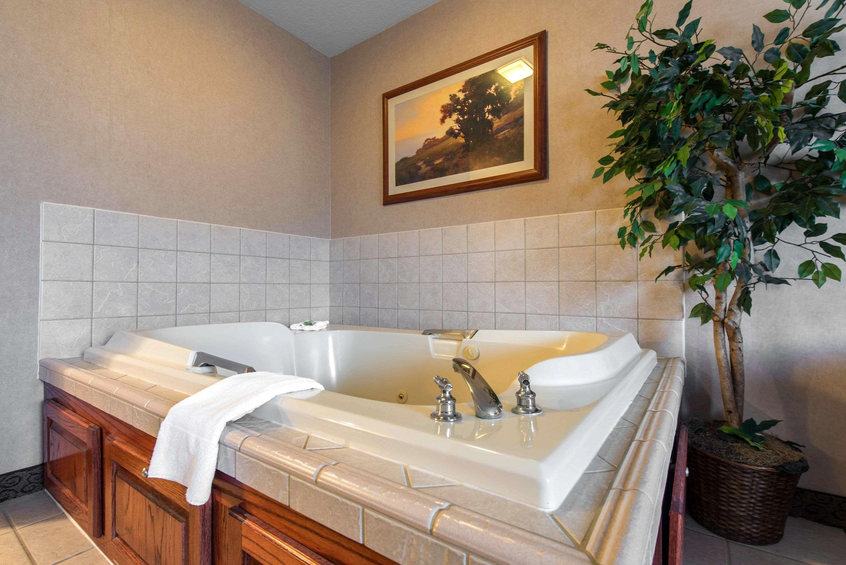 Quality Inn Burlington Extérieur photo