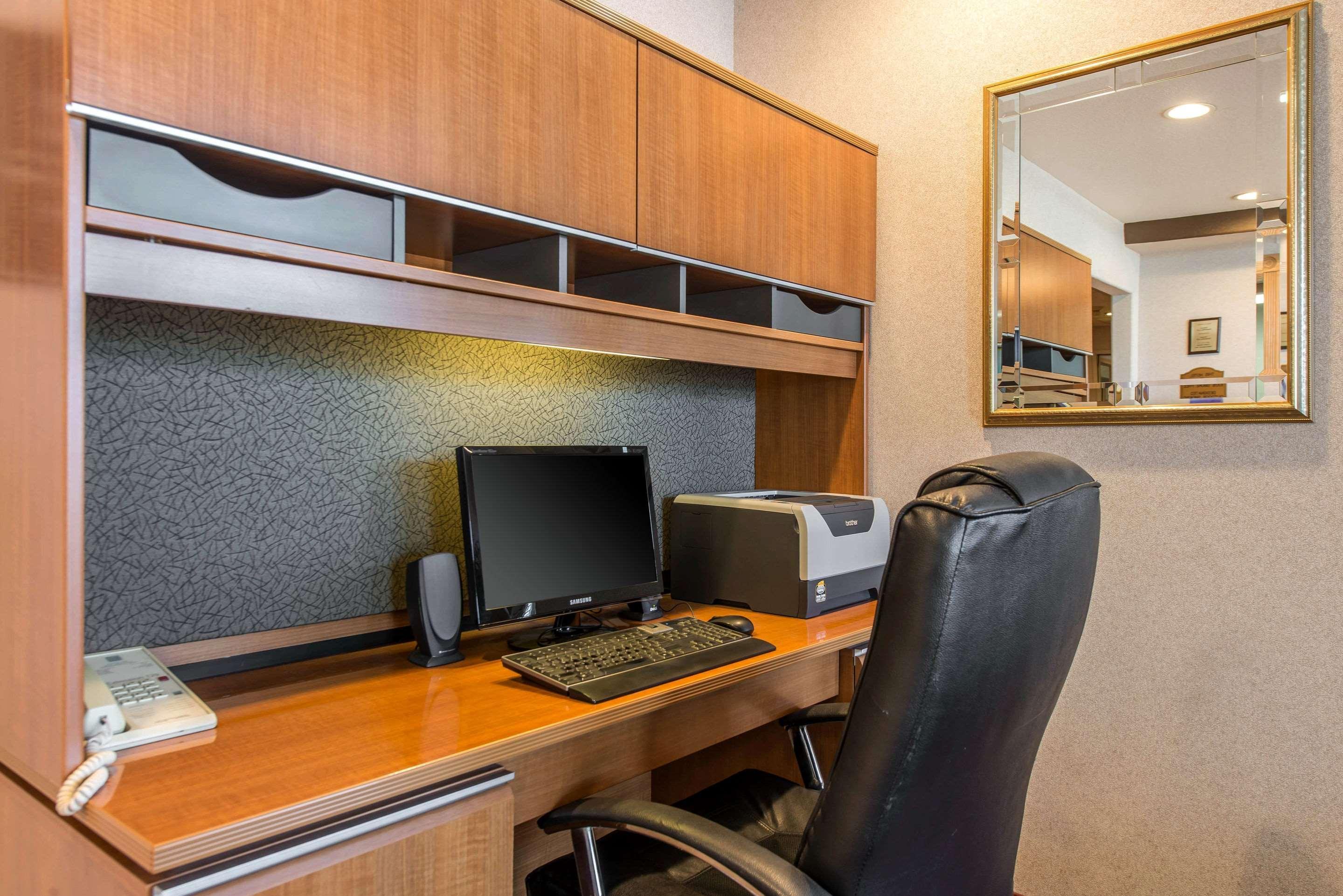 Quality Inn Burlington Extérieur photo