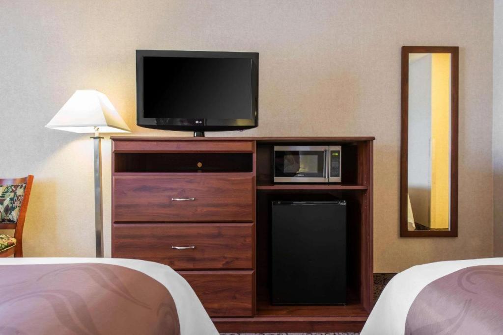 Quality Inn Burlington Extérieur photo